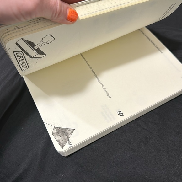 Draw & Create 365; Get Creative Every Day Of The Year! - Picture 5 of 5